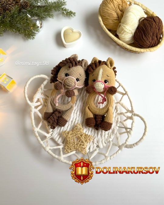 mimi-toys-98-pogremushka-loshadka-jana-lebedeva.466776.jpg